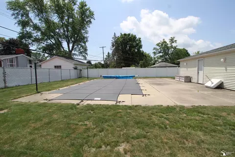 893 Patterson, Monroe, MI 48161 photo 8