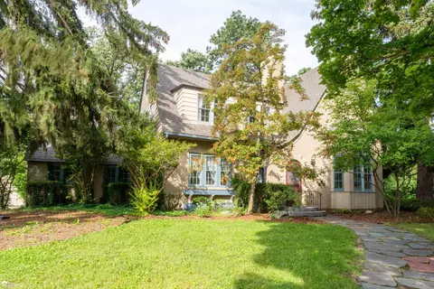602 Maxine, Flint, MI 48503