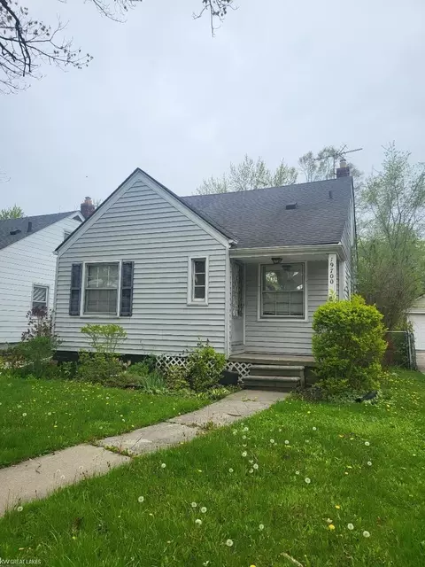 19700 Washtenaw, Harper Woods, MI 48225