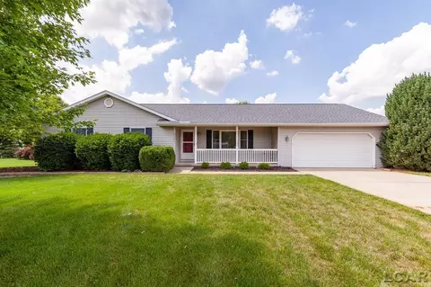 3121 Cobblestone Rdg, Tecumseh, MI 49286