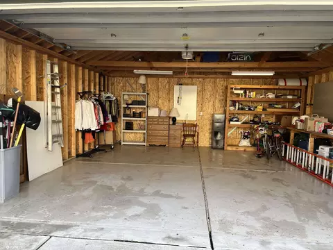 1881 Bacon, Berkley, MI 48072 photo 22