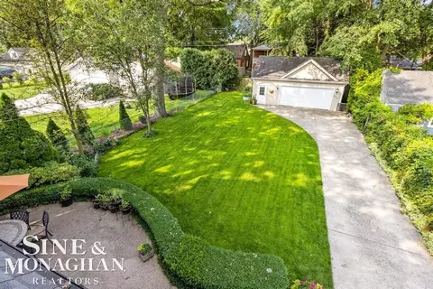 423 Saint Clair, Grosse Pointe, MI 48230 photo 29