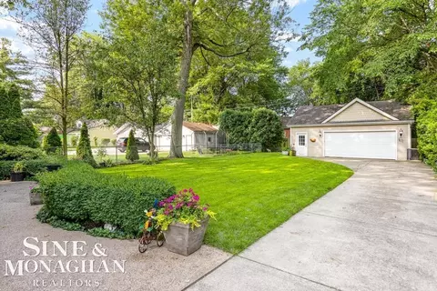 423 Saint Clair, Grosse Pointe, MI 48230 photo 39