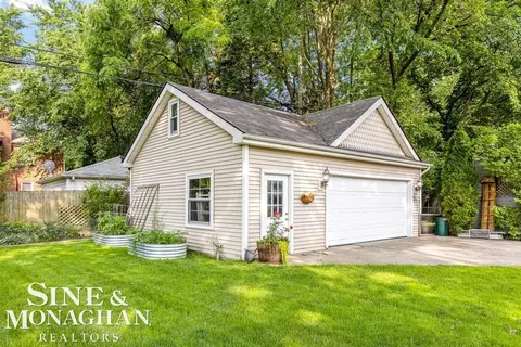423 Saint Clair, Grosse Pointe, MI 48230 photo 43