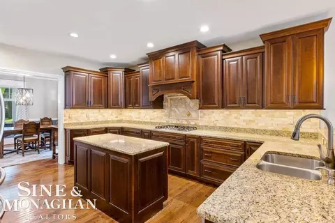 423 Saint Clair, Grosse Pointe, MI 48230 photo 8