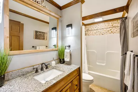 1310 S Allen, Saint Clair, MI 48079 photo 26