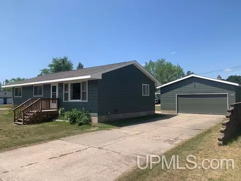 6403 N 7th, Wells, MI 49894