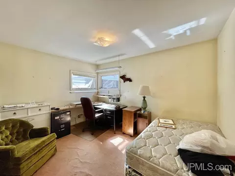 1109 S 17th, Escanaba, MI 49829 photo 17