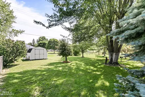 4075 Violet, Saint Clair, MI 48079 photo 24