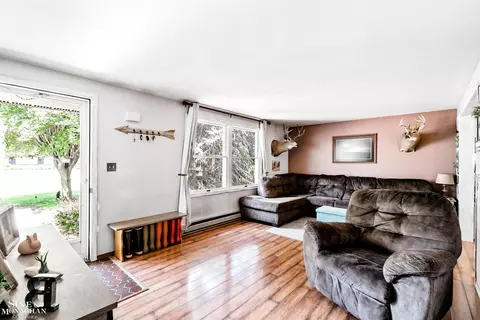 4075 Violet, Saint Clair, MI 48079 photo 4