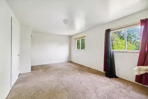 1041 E Lorado Ave, Flint, MI 48505 photo 20