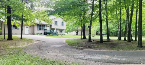 3642 Cribbins, Clyde, MI 48049 photo 49