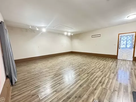 3642 Cribbins, Clyde, MI 48049 photo 43