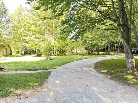 3642 Cribbins, Clyde, MI 48049 photo 5