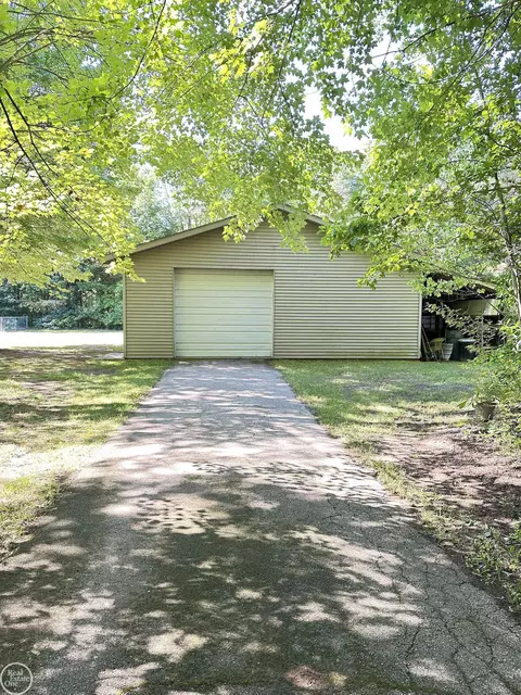 3642 Cribbins, Clyde, MI 48049 photo 7