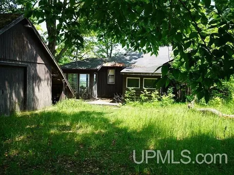 19110 Diller Road, Germfask, MI 49836 photo 9