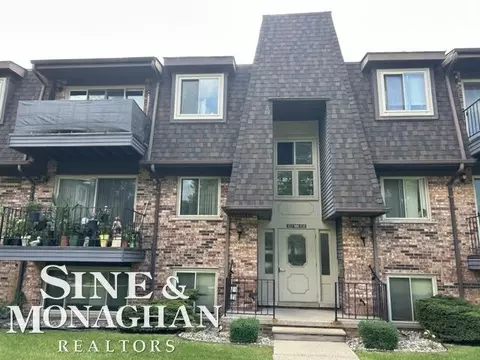 524 Riviera, Saint Clair Shores, MI 48080