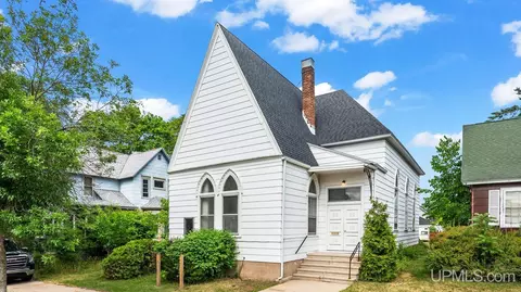 325 S 13th, Escanaba, MI 49829