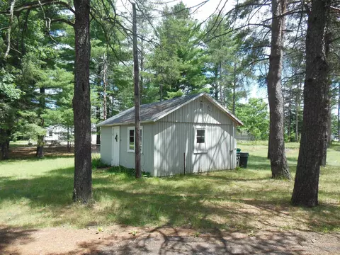 3842 Ash Rd, Harrison, MI 48625 photo 9