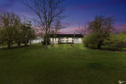 48261 Roy, Belleville, MI 48111
