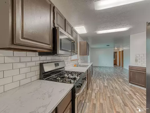 615 Clark, Monroe, MI 48161 photo 5