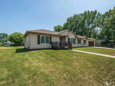 615 Clark, Monroe, MI 48161 photo 3