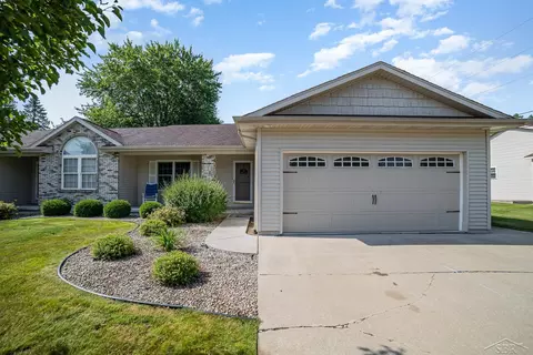 3 Rose Cottage #3, Saginaw, MI 48609