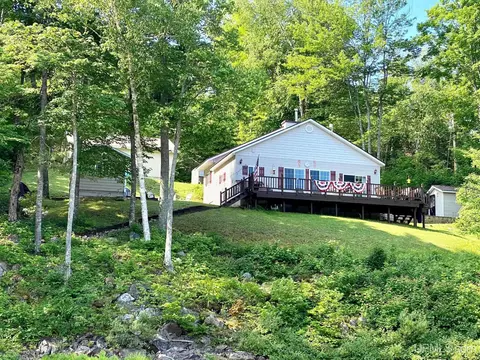 527 S Cp, Negaunee, MI 49866