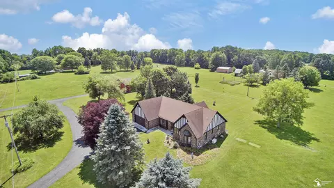 6975 Jennings, Ann Arbor, MI 48105