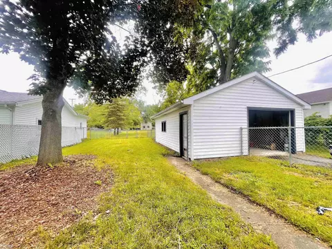 805 Exchange, Owosso, MI 48867 photo 11