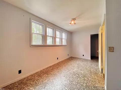805 Exchange, Owosso, MI 48867 photo 7