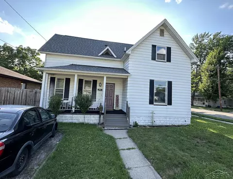 1933 Mershon, Saginaw, MI 48602