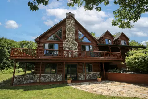 1931 Sand Rdg, Beaverton, MI 48612