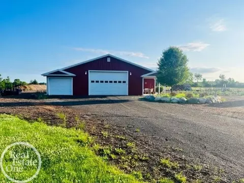 11404 Hill, Riley, MI 48041