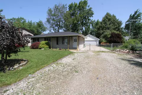 3581 Niedermeier, Newport, MI 48166