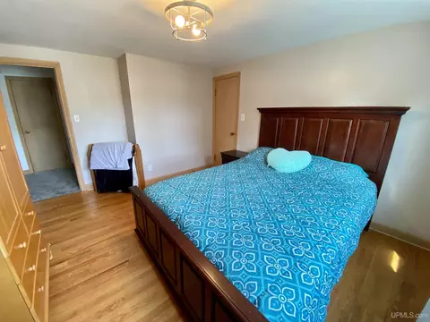 1111 S 11th, Escanaba, MI 49829 photo 17