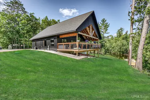 N4179 Co 607, Iron Mountain, MI 49801