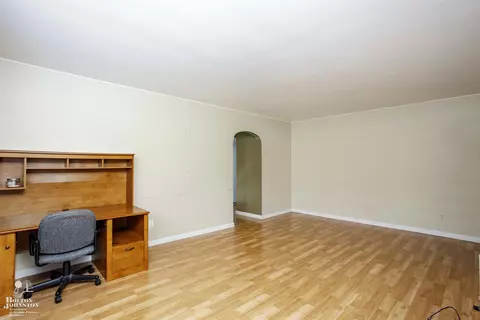 17560 Mack #7, Grosse Pointe, MI 48230 photo 9