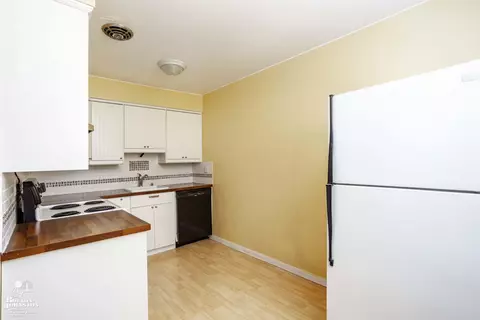 17560 Mack #7, Grosse Pointe, MI 48230 photo 10