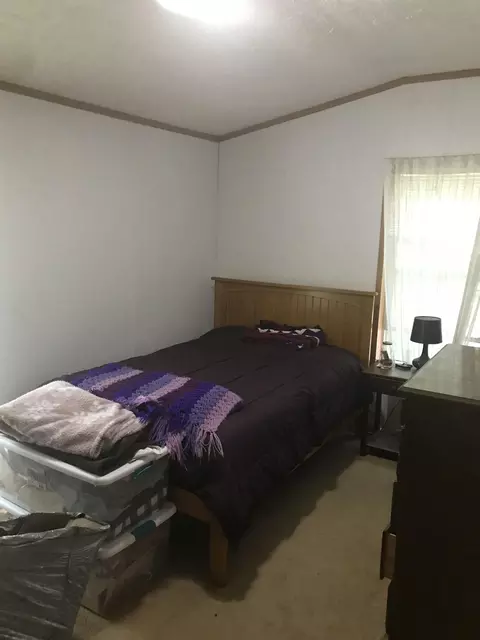 2202 E Surrey, Farwell, MI 48622 photo 5