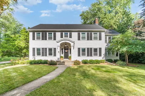 29 Davis Dr, Saginaw, MI 48602