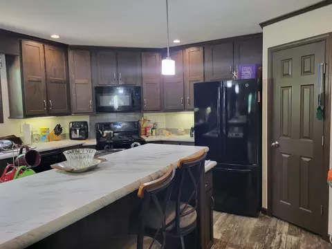 2136 Smith, Gladwin, MI 48624 photo 5