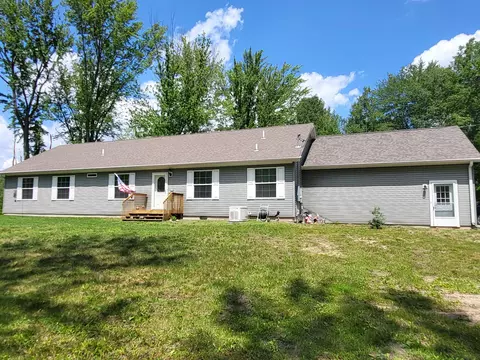 2136 Smith, Gladwin, MI 48624