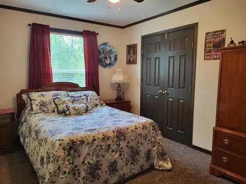 2136 Smith, Gladwin, MI 48624 photo 13