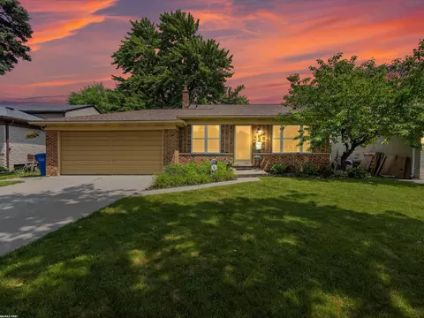 32520 Tecla, Warren, MI 48088