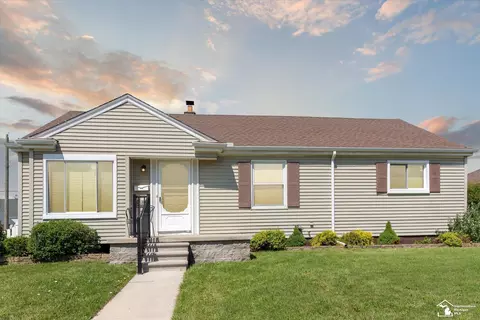 3686 15th, Wyandotte, MI 48192