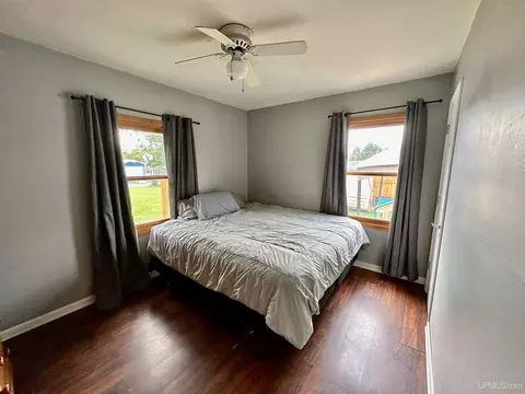 1855 Hewitt, Ishpeming, MI 49849 photo 9