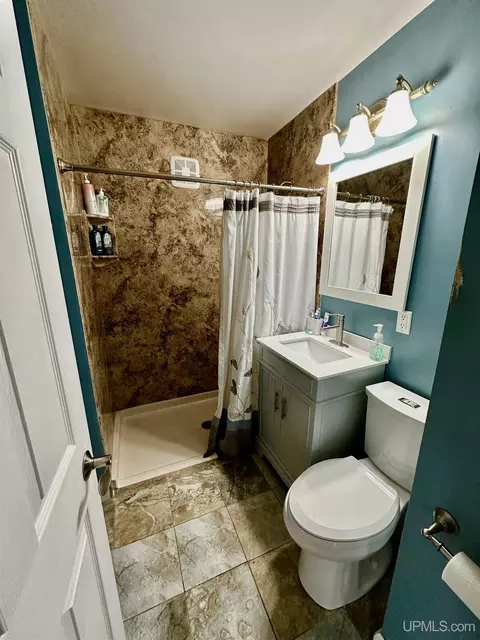 1855 Hewitt, Ishpeming, MI 49849 photo 12
