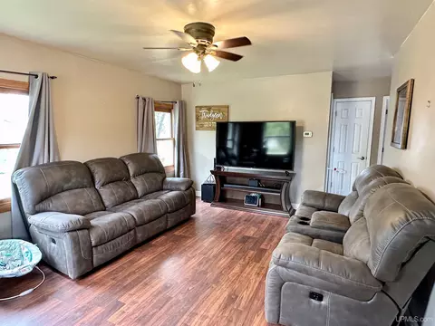 1855 Hewitt, Ishpeming, MI 49849 photo 5
