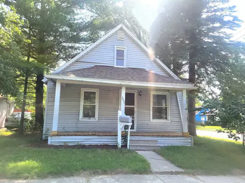2422 S Niagara, Saginaw, MI 48602